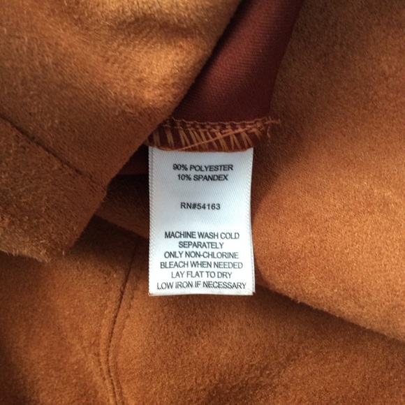 NWOT Andrew Marc Faux Suede Legging - Picture 6 of 7